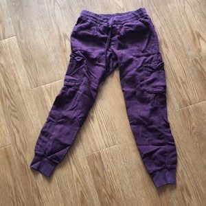 Aritzia burgundy joggers xs